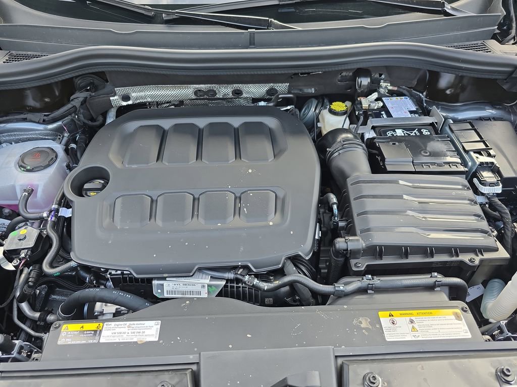 New 2026 Volkswagen Tiguan SE R-Line FWD image 27
