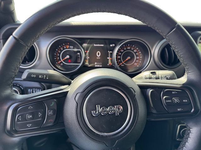 Certified 2022 Jeep Wrangler Unlimited Sport w/ Sun And Sound Package AWD/4WD image 18