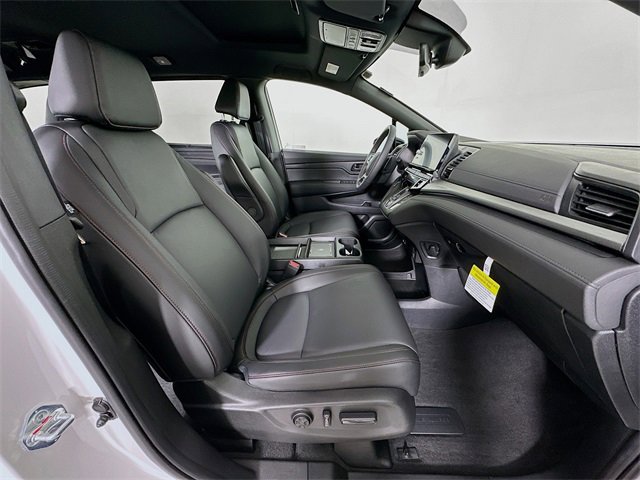 Certified 2026 Honda Odyssey Sport-L image 5