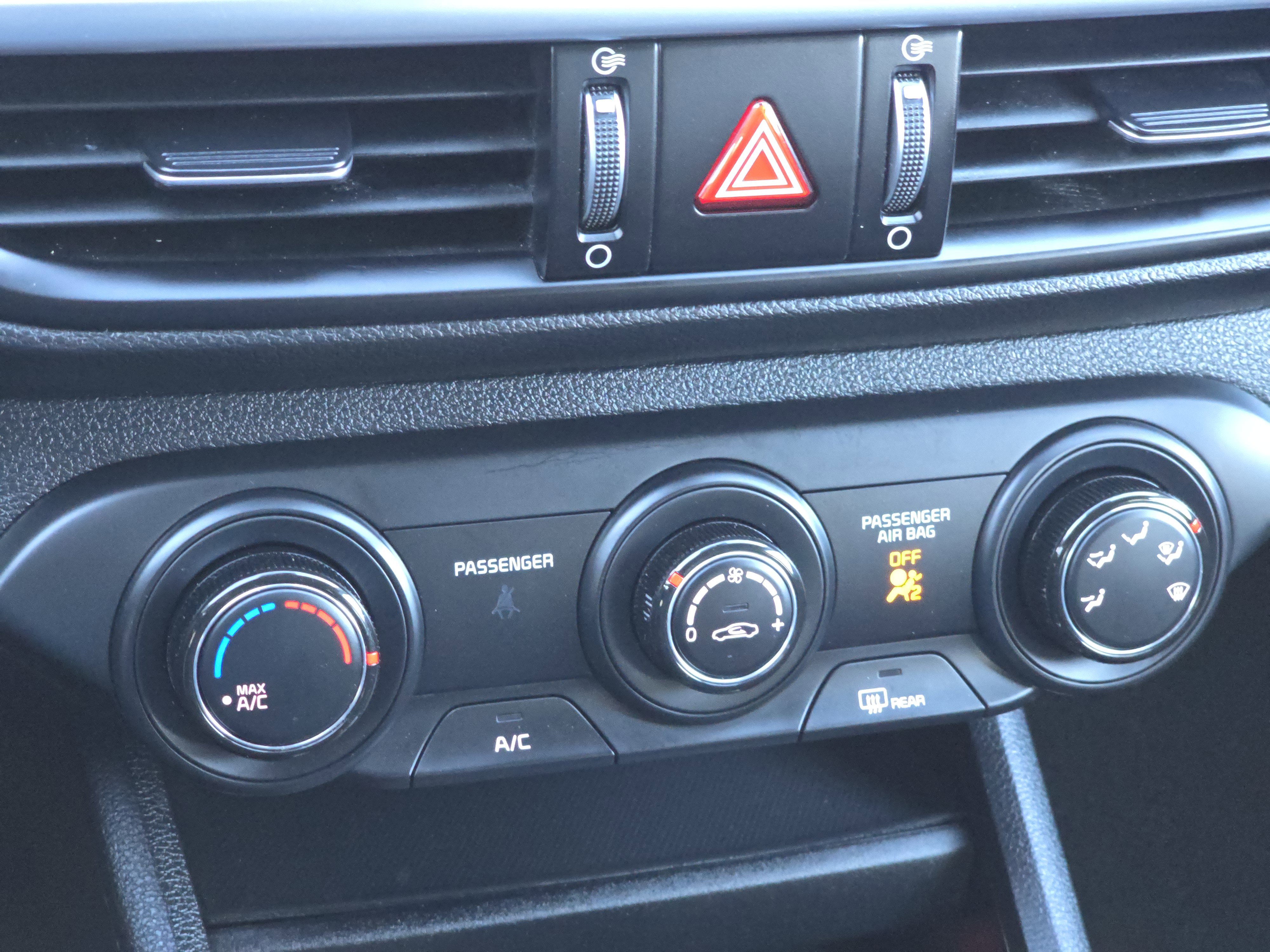 Used 2024 Kia Forte LXS image 24