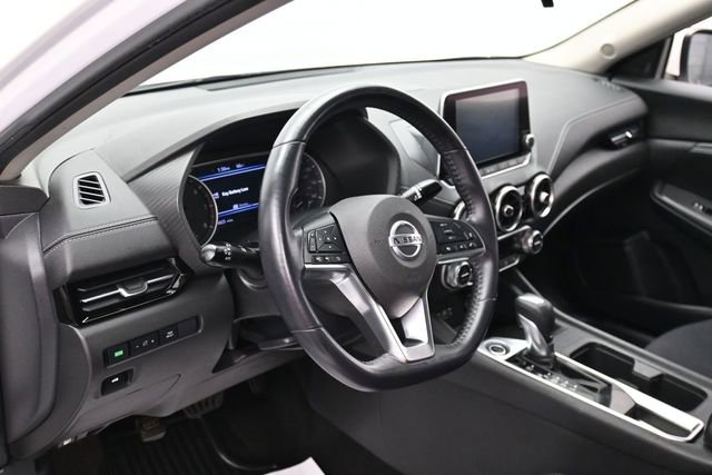 Used 2020 Nissan Sentra SV FWD image 15