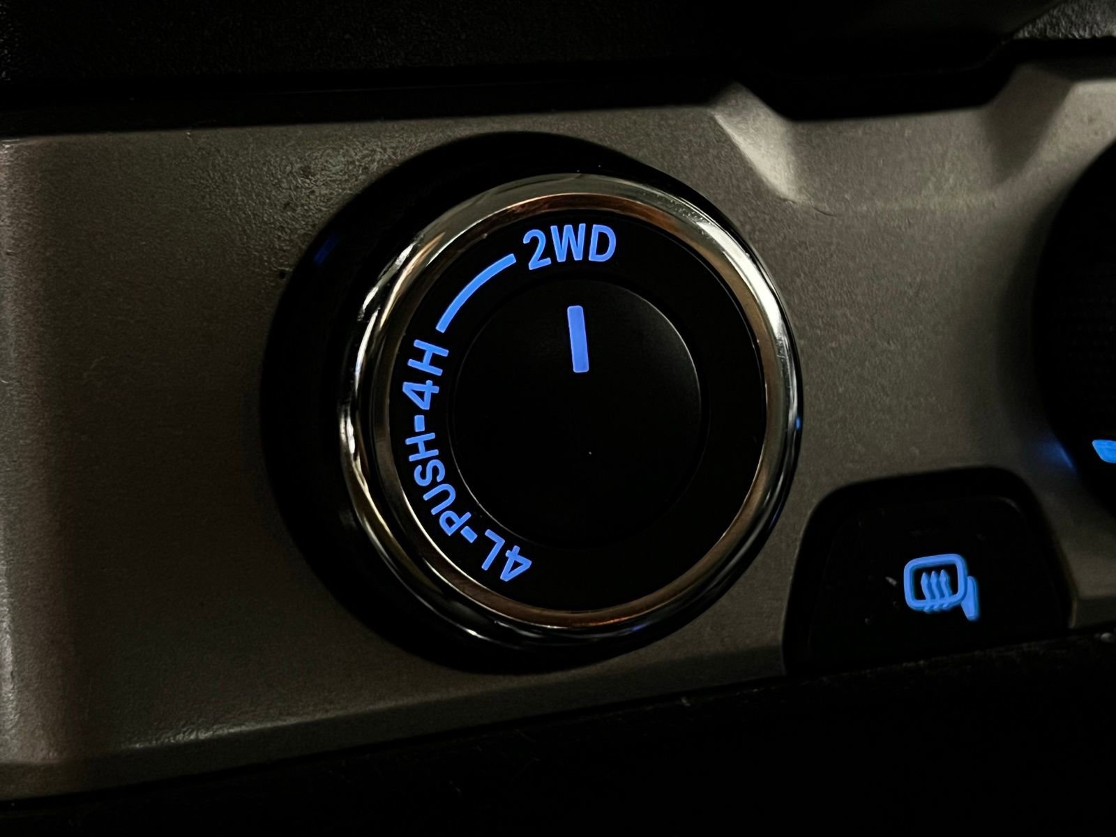 Used 2020 Toyota Tacoma SR image 18