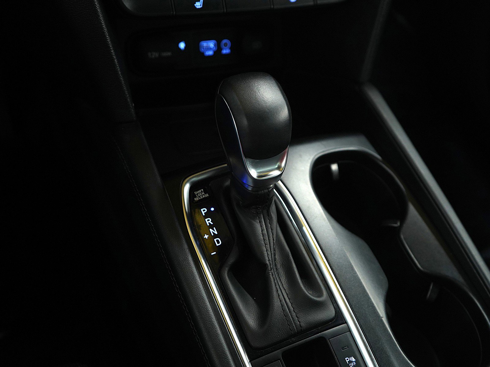 Used 2020 Hyundai Santa Fe SEL image 23