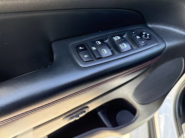 Used 2020 Jeep Grand Cherokee Trailhawk w/ Trailhawk Luxury Group AWD/4WD image 17