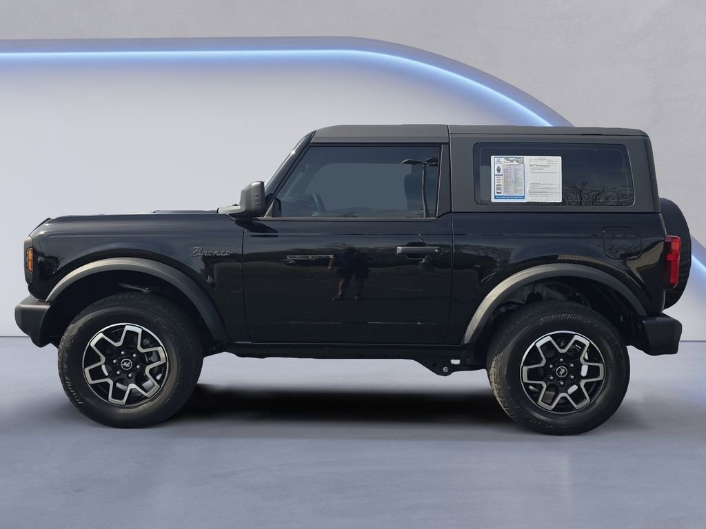 Used 2023 Ford Bronco 2-Door image 2