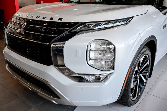 Used 2023 Mitsubishi Outlander SEL 40th Anniversary image 10