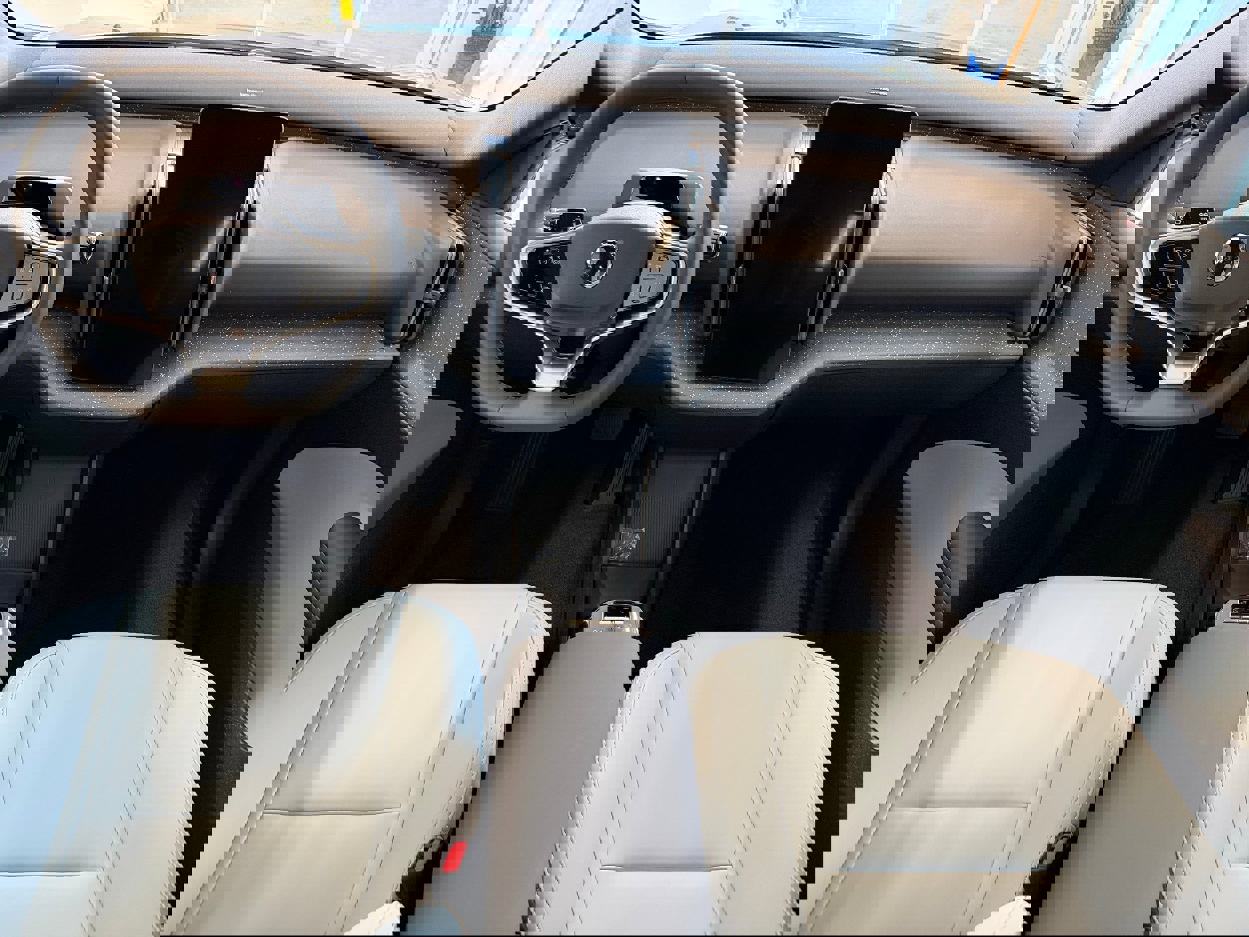 New 2026 Volvo EX30 Ultra w/ Climate Package image 22