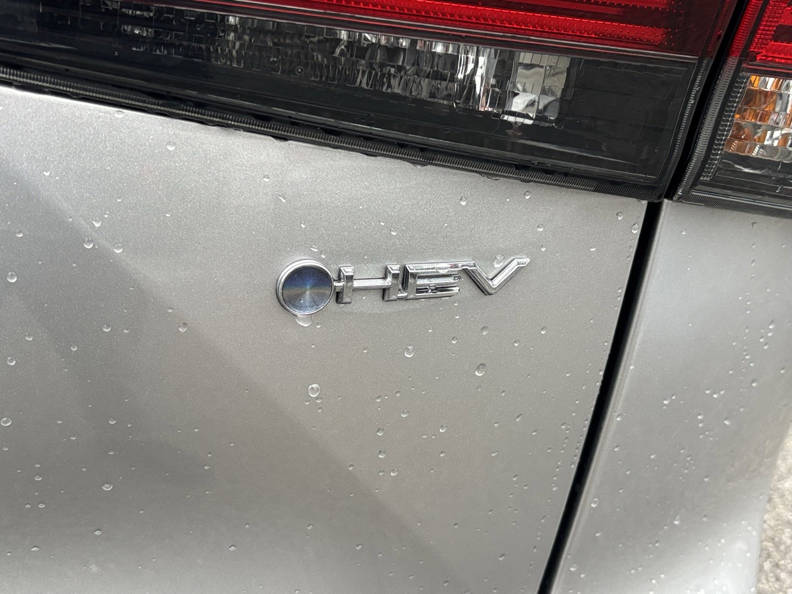 Used 2025 Toyota Highlander XLE image 5