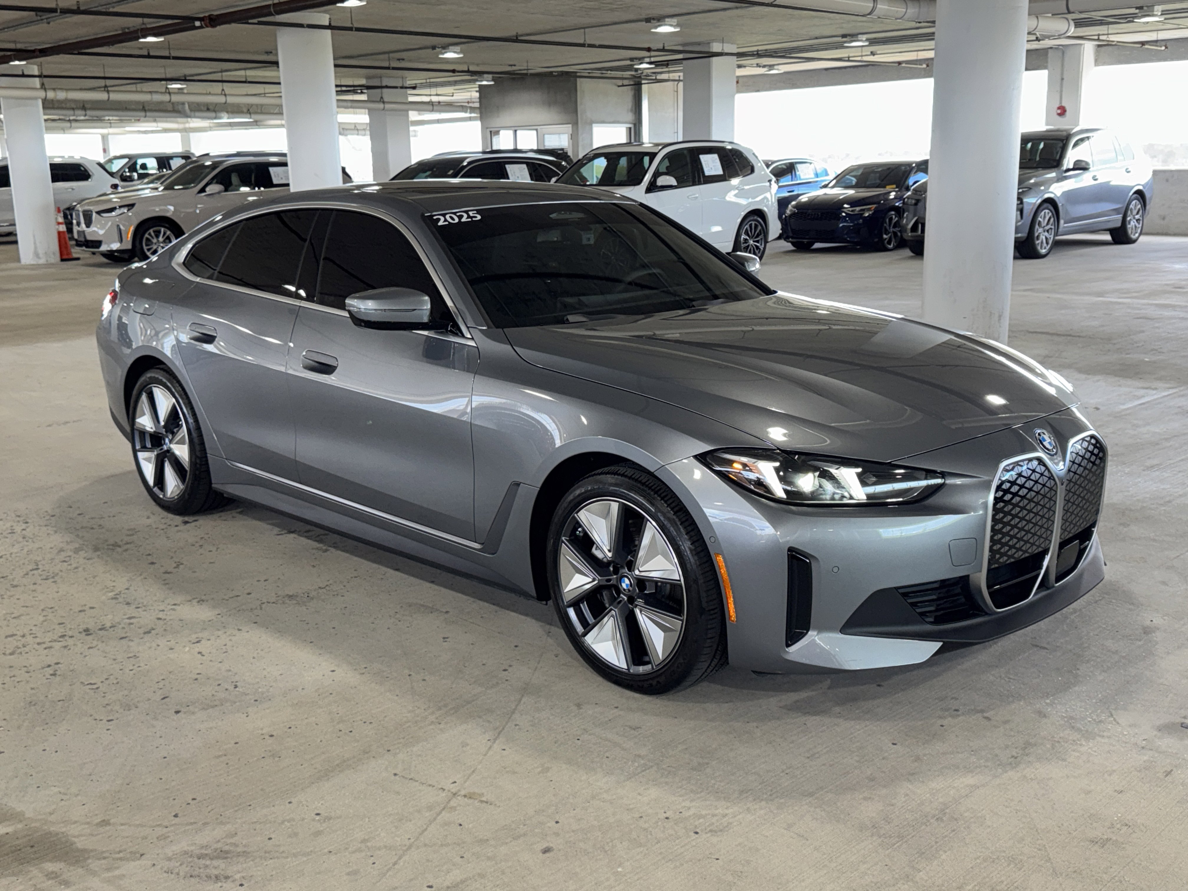 Used 2025 BMW i4 eDrive40 w/ Premium Package image 1