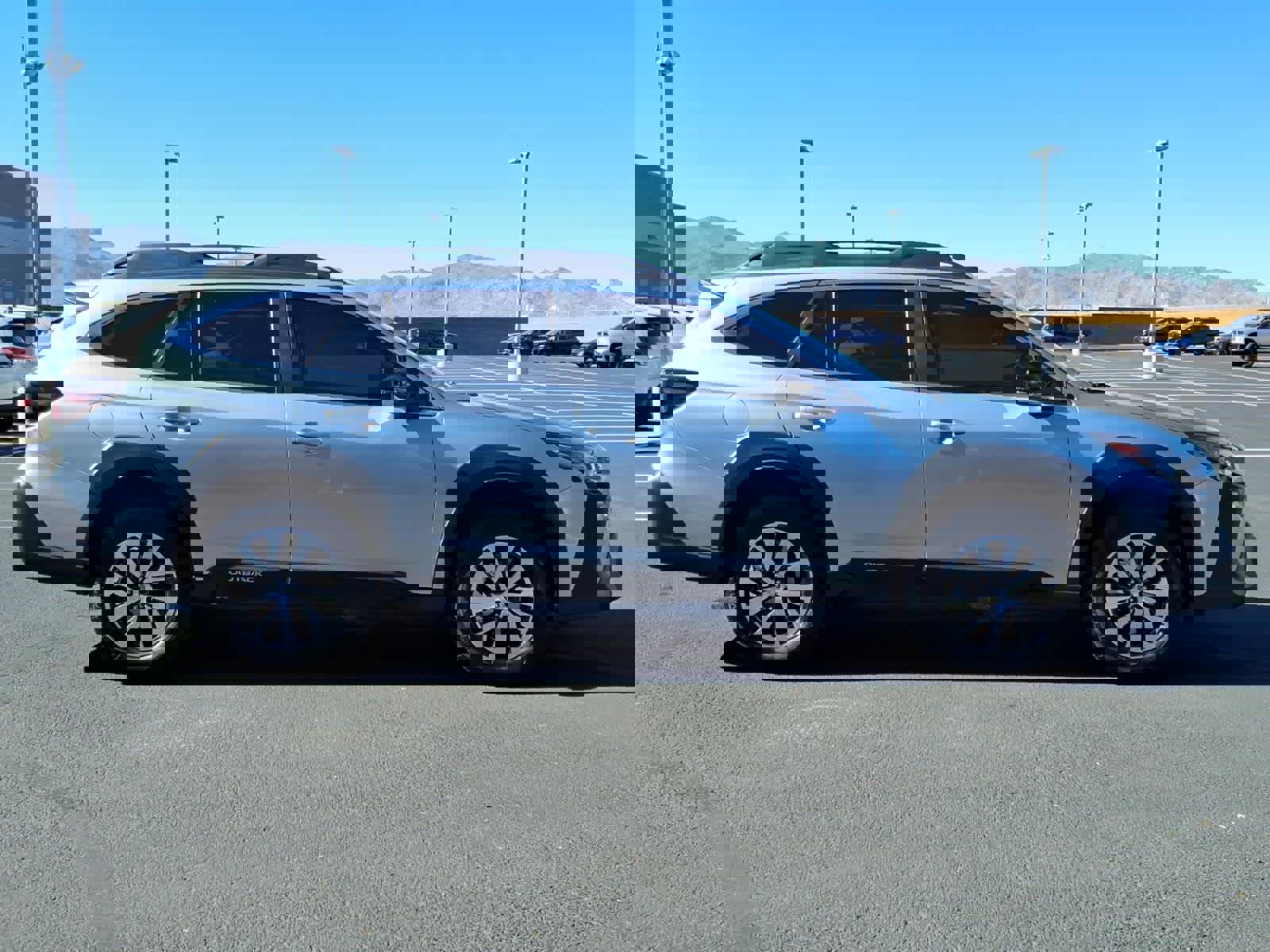 Certified 2025 Subaru Outback Premium w/ Popular Package #1A image 8