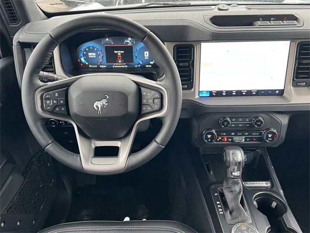 New 2025 Ford Bronco Outer Banks image 13