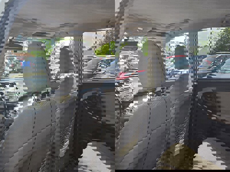 Used 2006 Toyota RAV4 Limited image 11