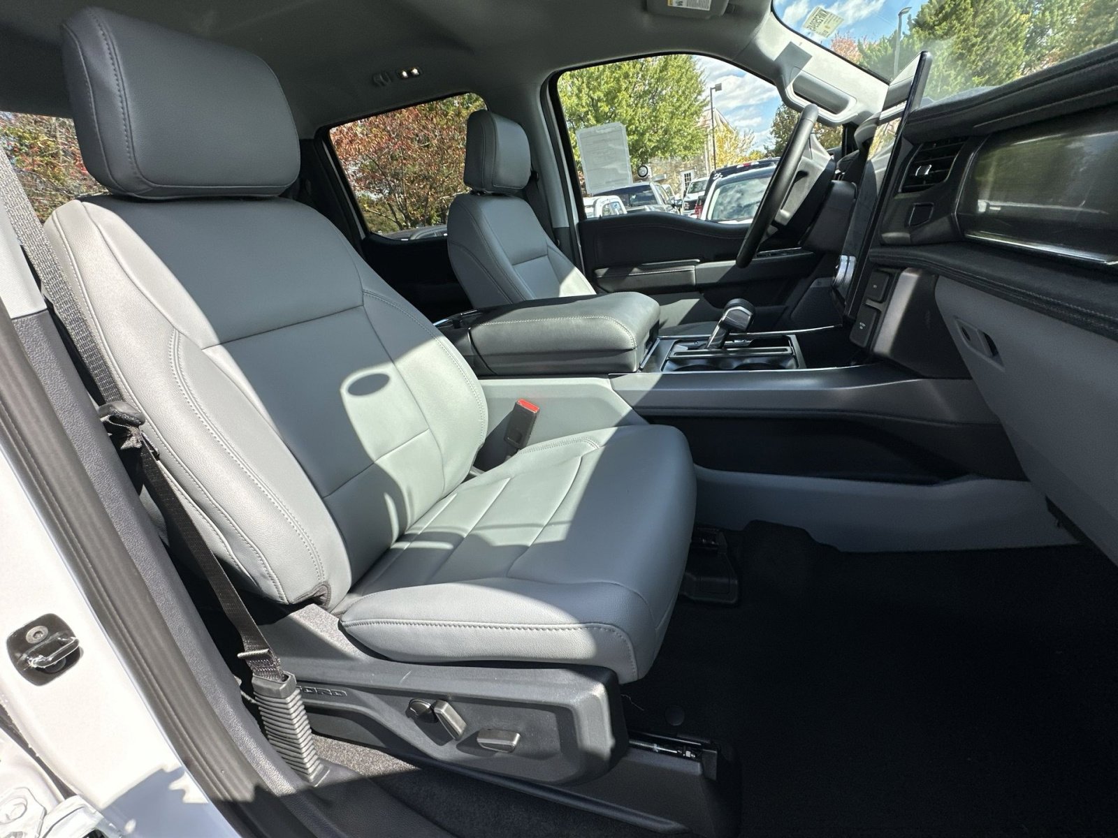 New 2025 Ford F150 Lightning Flash image 39