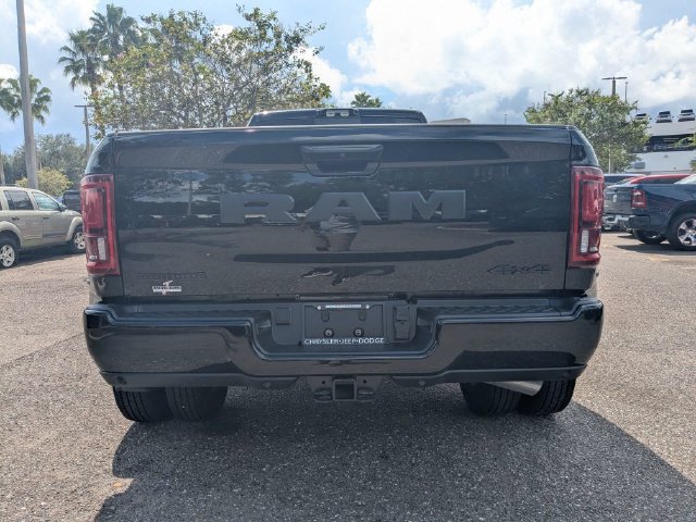 New 2026 RAM 3500 Big Horn AWD/4WD image 5