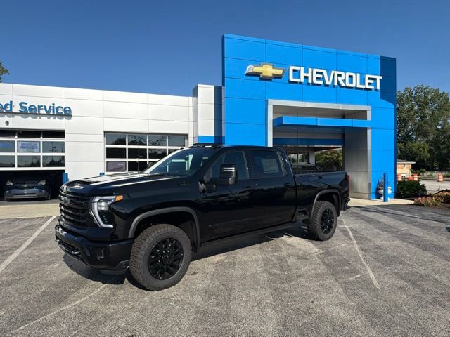 New 2026 Chevrolet Silverado 2500 High Country w/ Midnight Edition AWD/4WD image 3