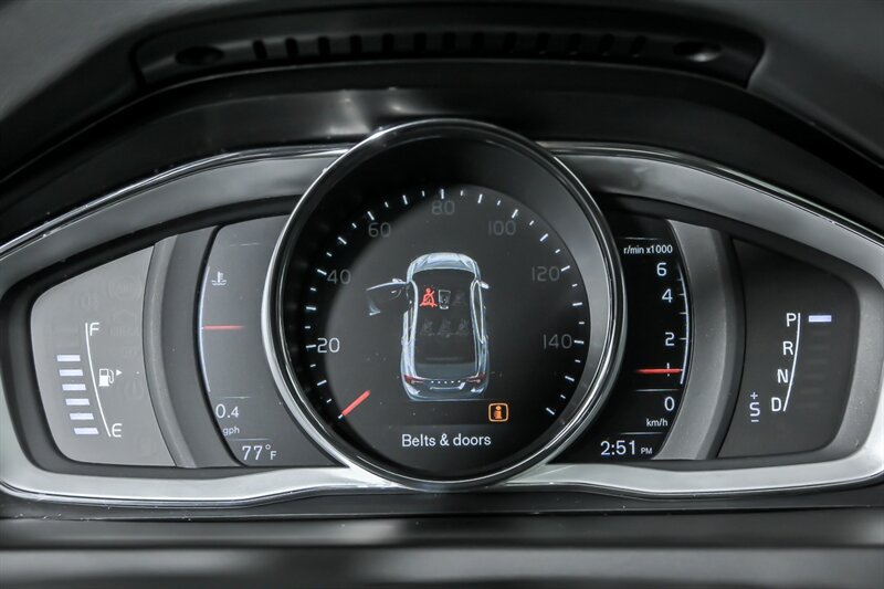 Used 2018 Volvo S60 T5 Inscription FWD image 23