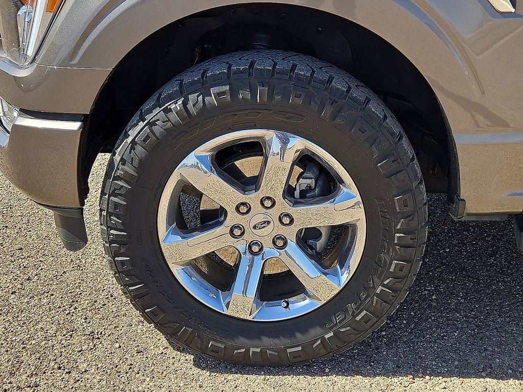 Used 2022 Ford F150 Lariat image 10