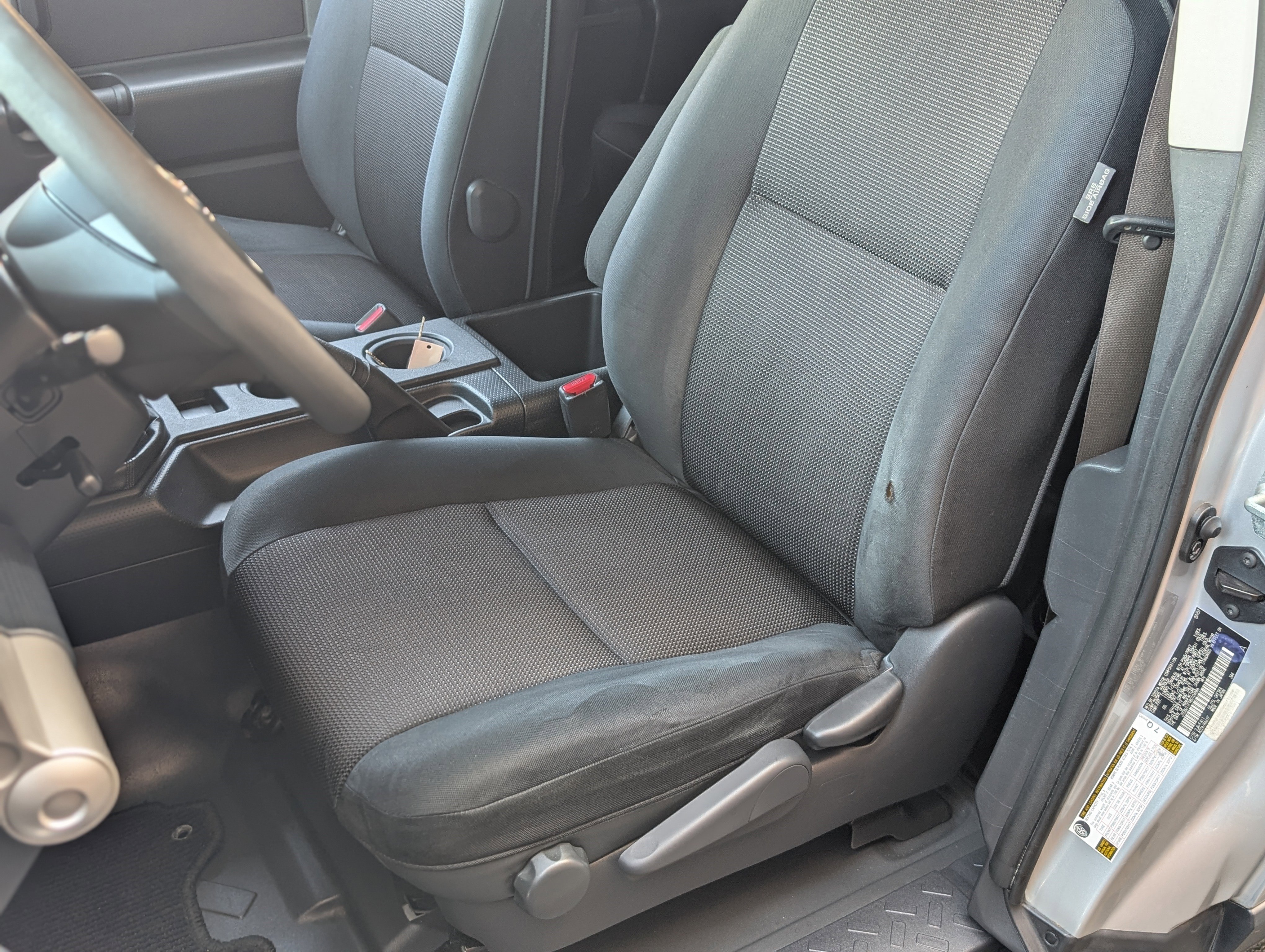 Used 2008 Toyota FJ Cruiser 4WD image 16