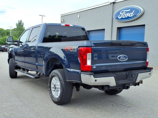 Used 2018 Ford F250 XLT w/ XLT Value Package AWD/4WD image 3