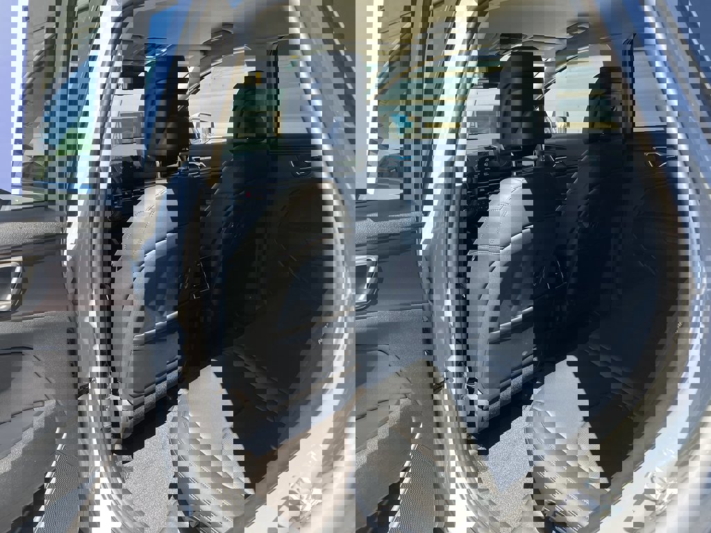 New 2026 Kia Sportage EX image 12