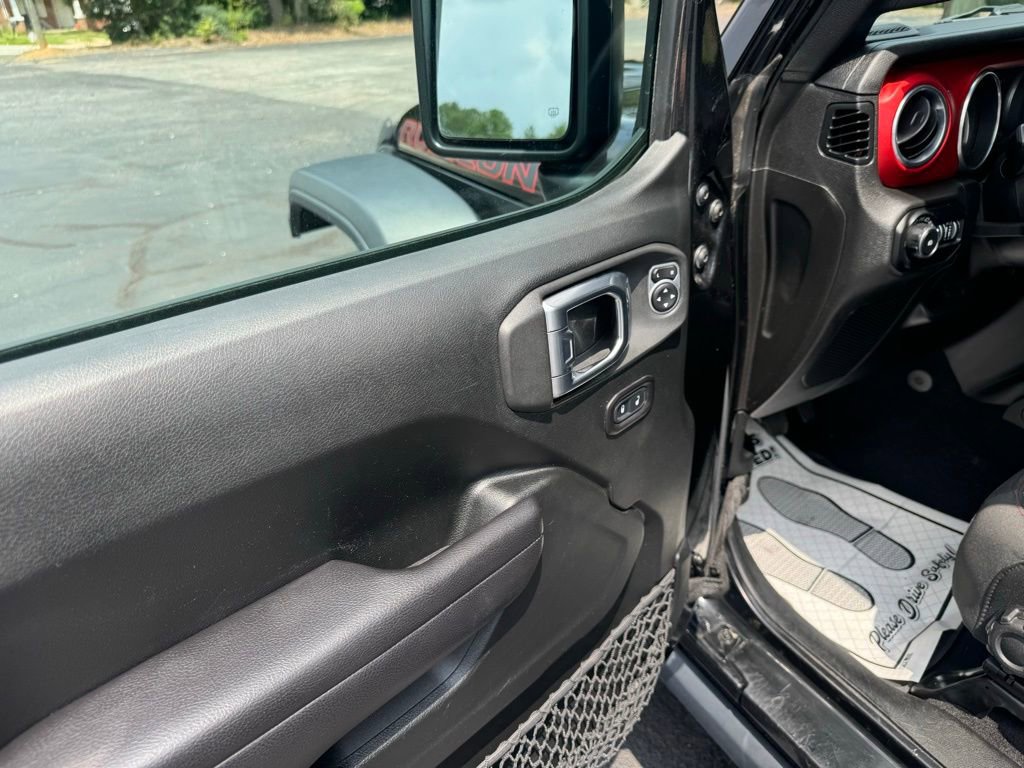 Used 2018 Jeep Wrangler Unlimited Rubicon image 13