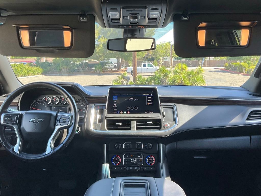 Used 2021 Chevrolet Suburban Z71 w/ Luxury Package image 34