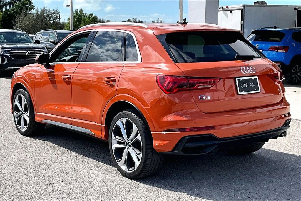 Used 2020 Audi Q3 2.0T Premium Plus w/ Premium Plus Package image 7