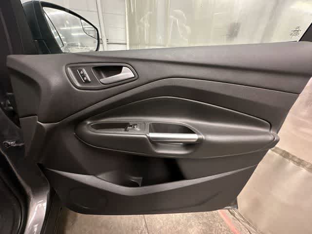 Used 2014 Ford Escape Titanium AWD/4WD image 23