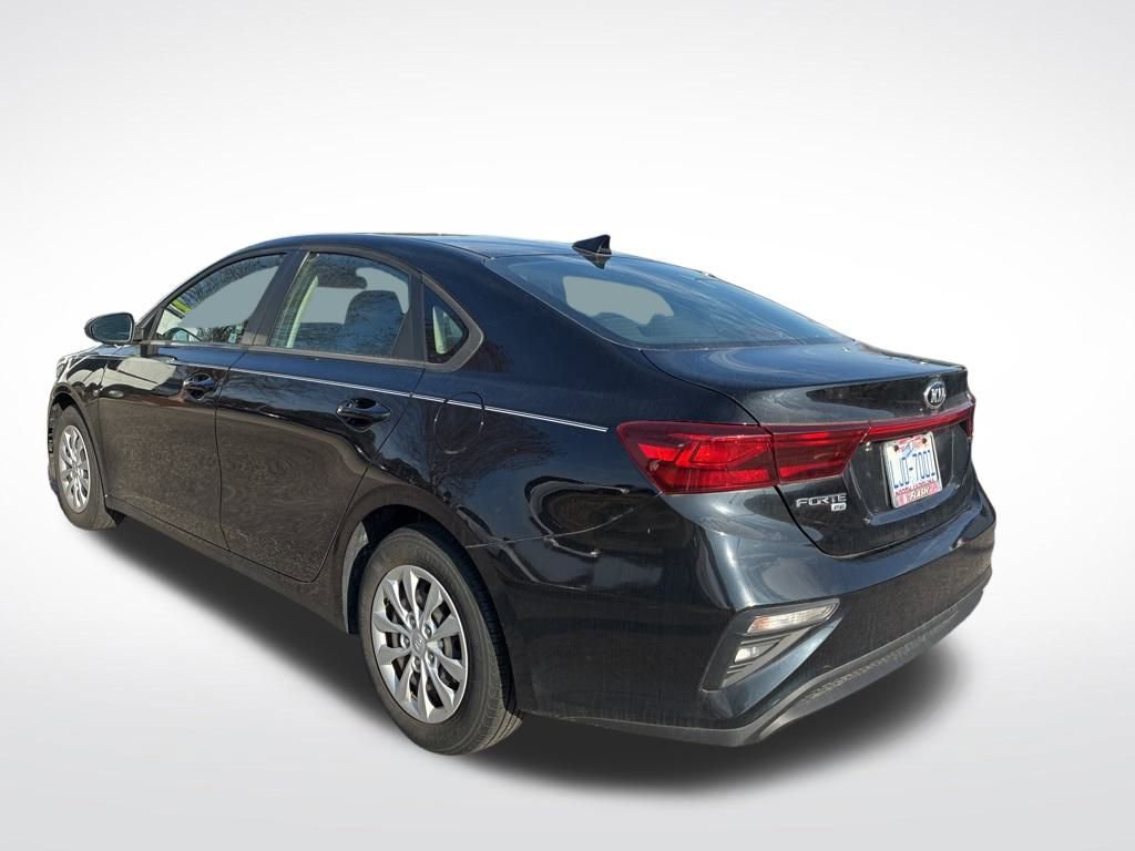 Used 2021 Kia Forte Sedan image 3