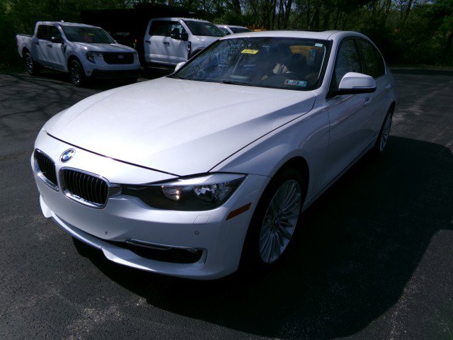 Used 2015 BMW 328i xDrive Sedan AWD/4WD image 4
