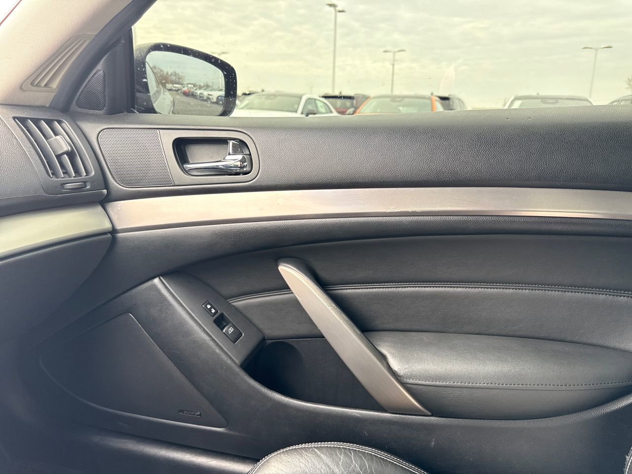 Used 2010 INFINITI G37 Sport w/ Navigation Pkg image 23