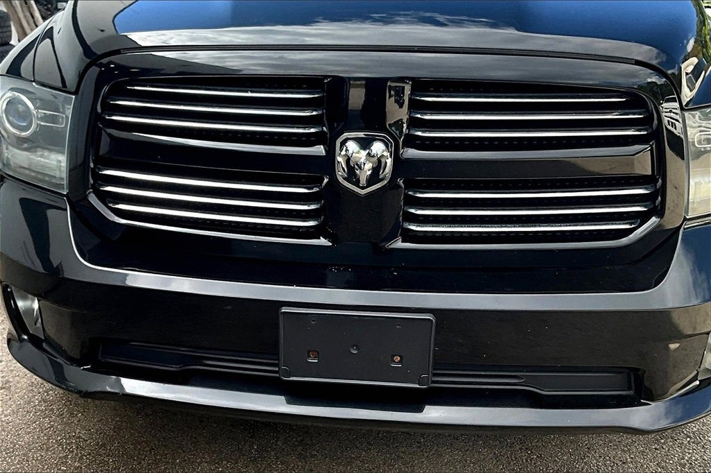 Used 2015 RAM 1500 Sport image 30
