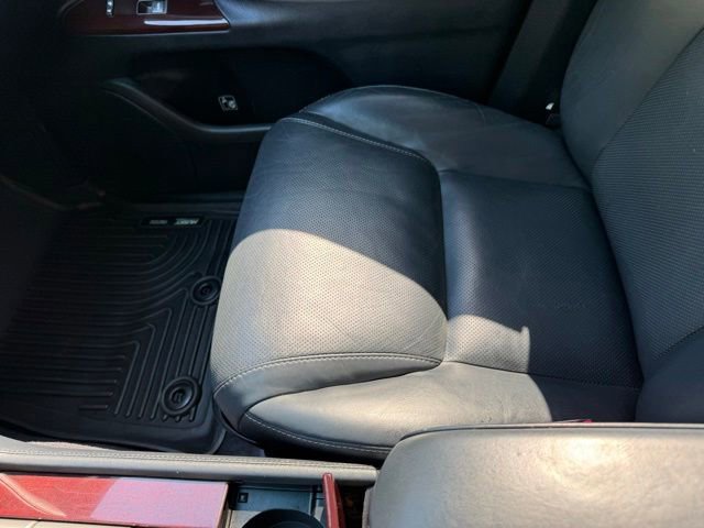Used 2015 Lexus LX 570 4WD image 47