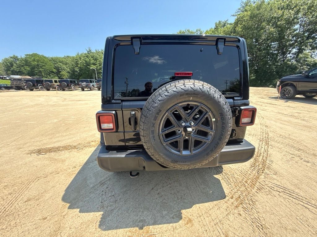 New 2026 Jeep Wrangler Unlimited Sport AWD/4WD image 4