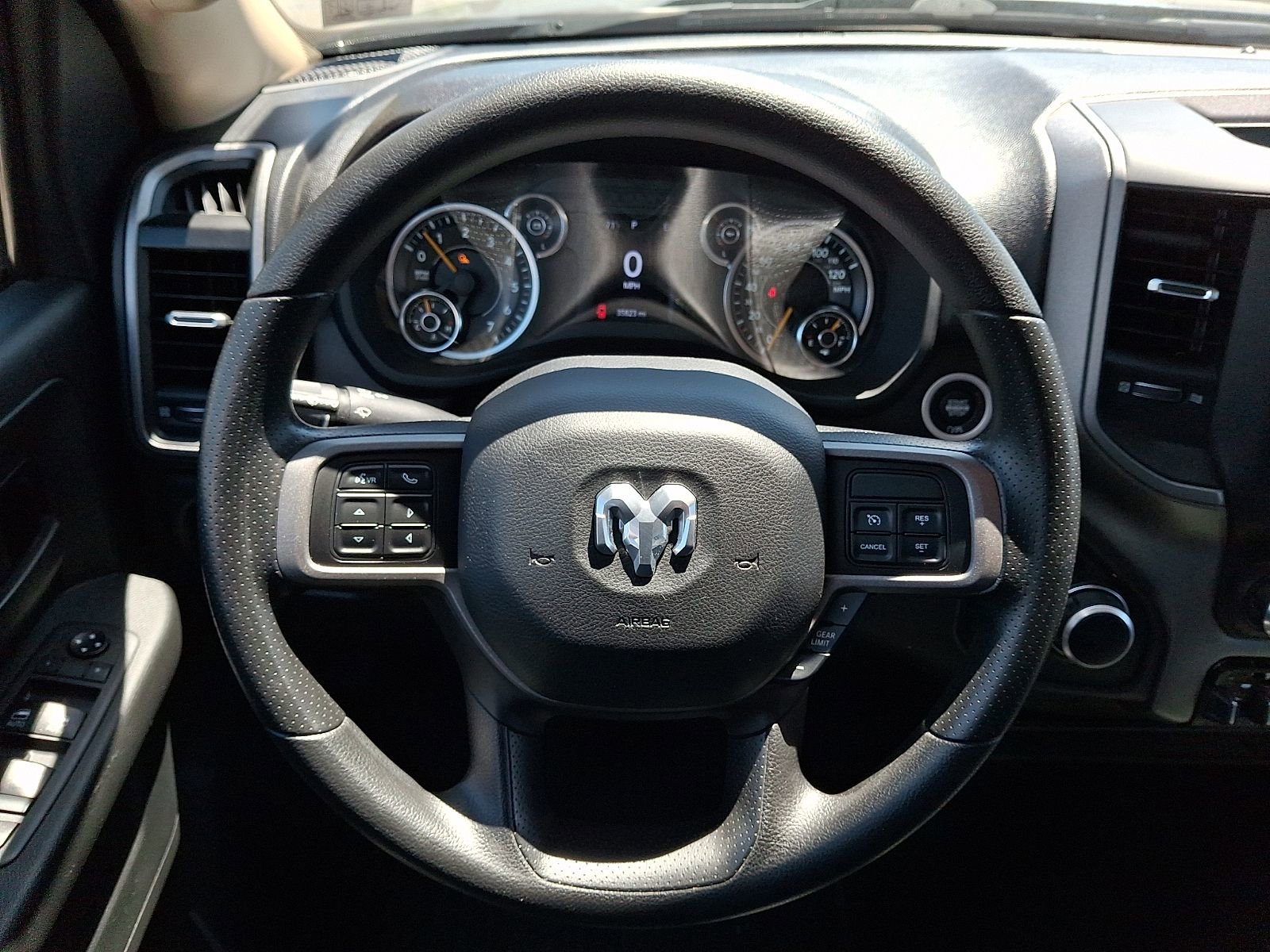 Used 2020 RAM 2500 Tradesman AWD/4WD image 19