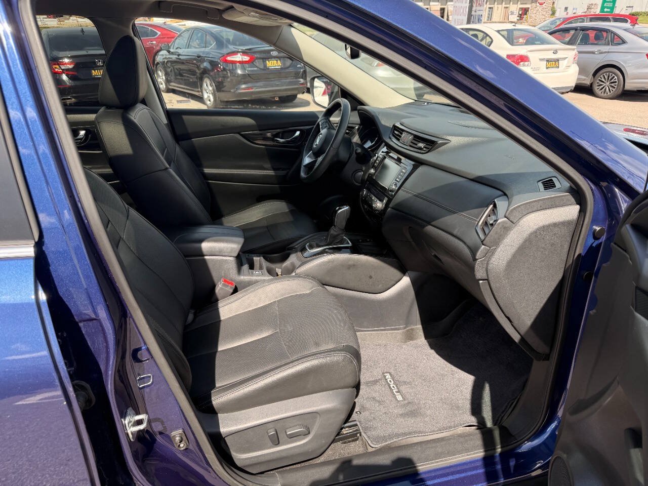 Used 2019 Nissan Rogue SL w/ Premium Package AWD/4WD image 27
