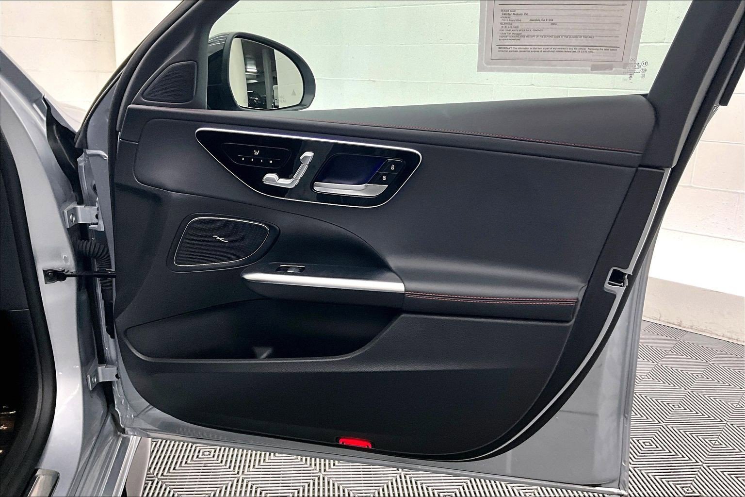 Certified 2025 Mercedes-Benz C 43 AMG 4MATIC Sedan image 25