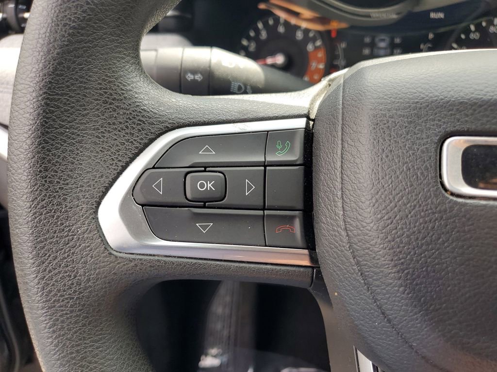 Used 2023 Jeep Compass Sport image 17