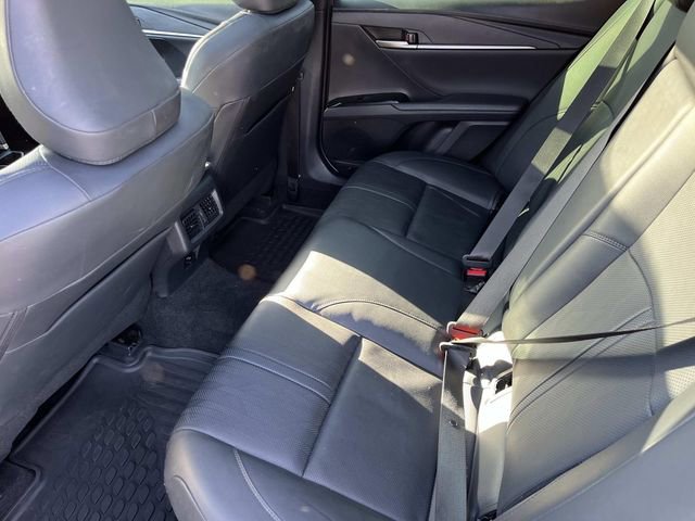 Used 2025 Toyota Camry XSE FWD image 18