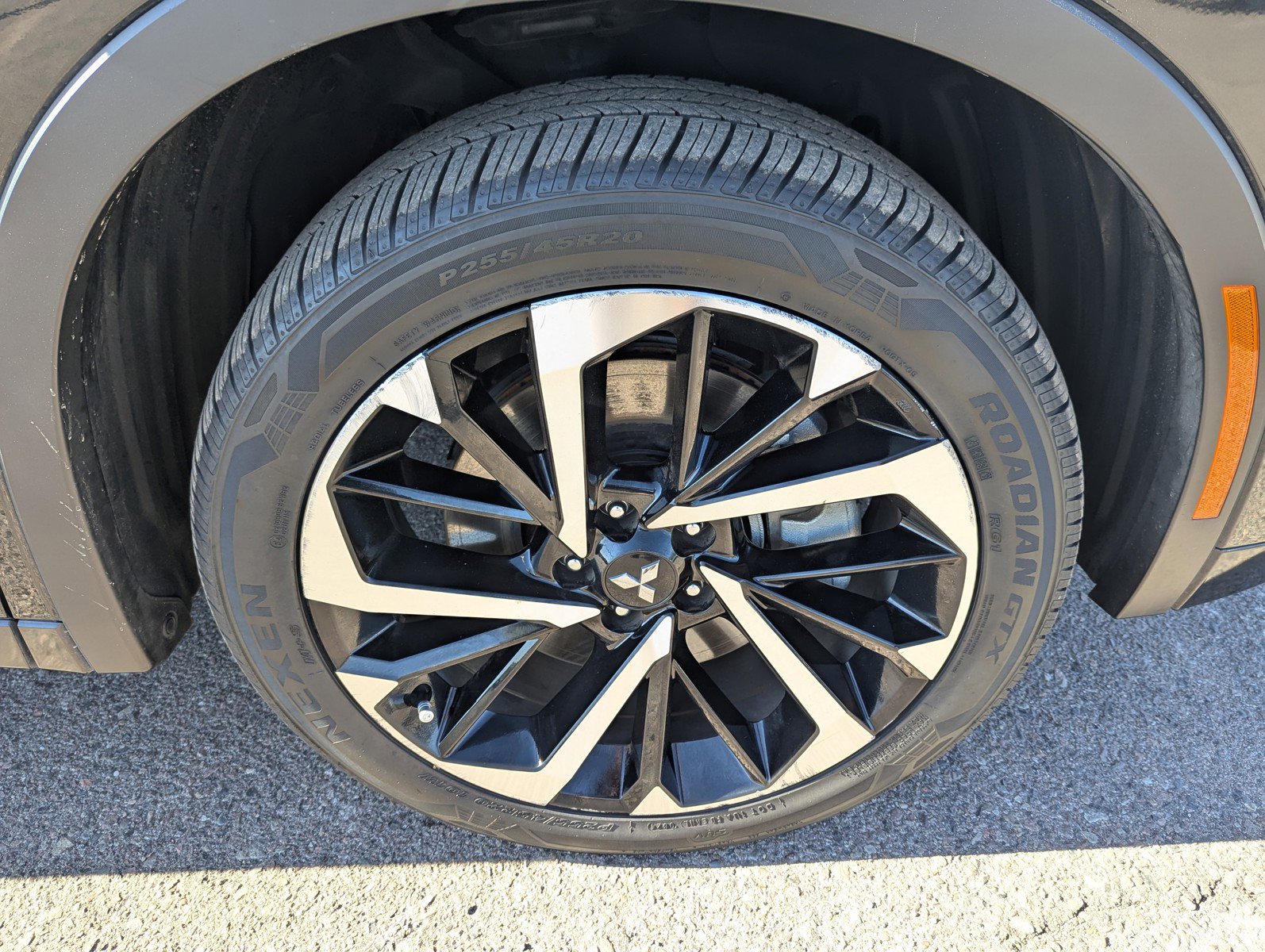 Used 2023 Mitsubishi Outlander SEL image 10