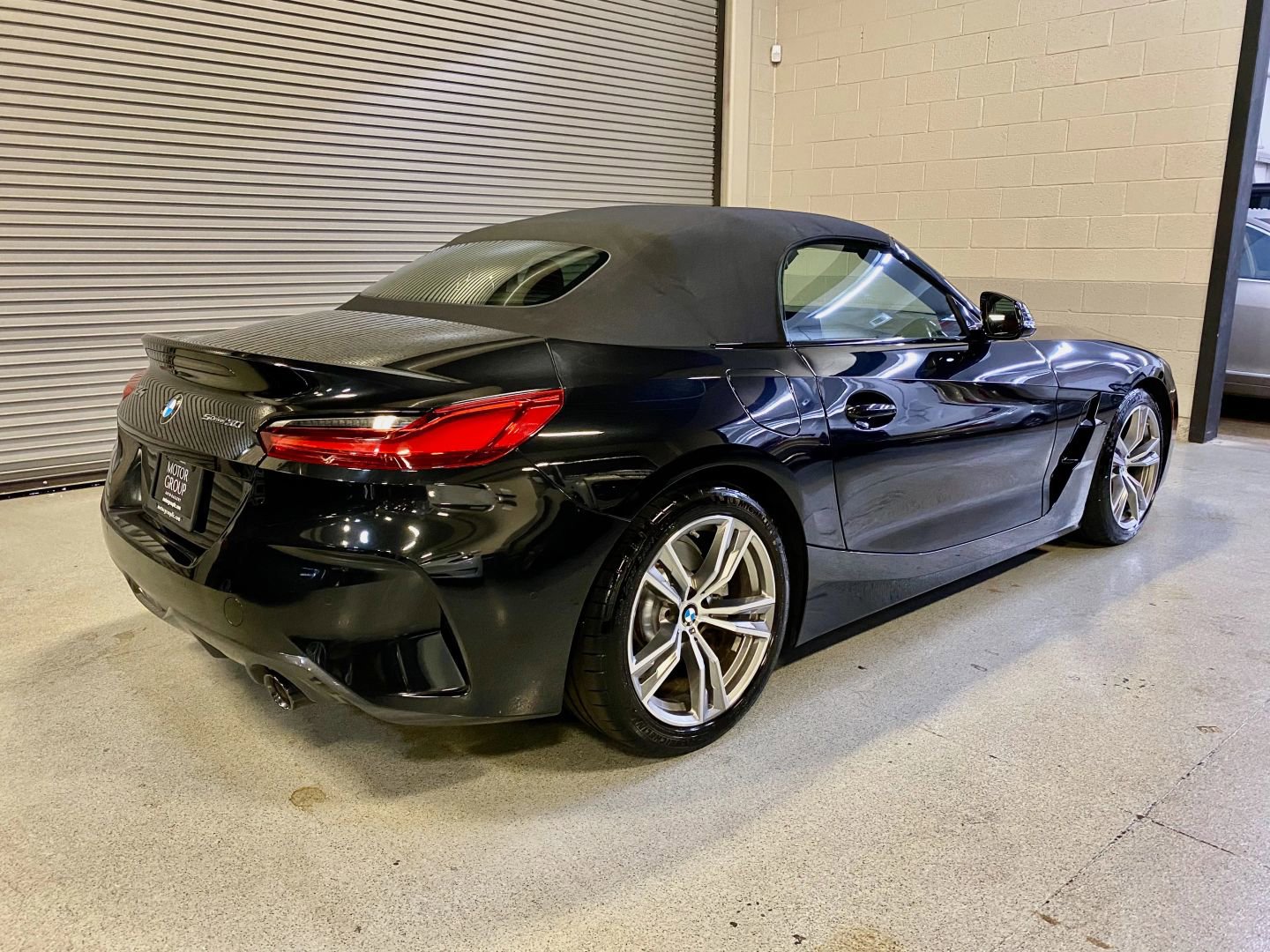 Used 2024 BMW Z4 sDrive30i w/ Premium Package image 12