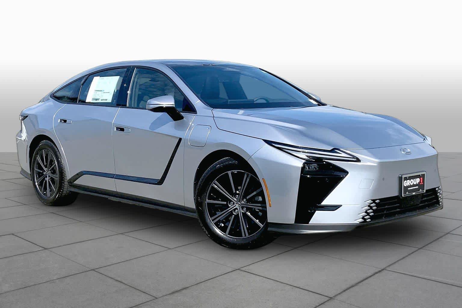 New 2026 Lexus ES 500e AWD/4WD image 2