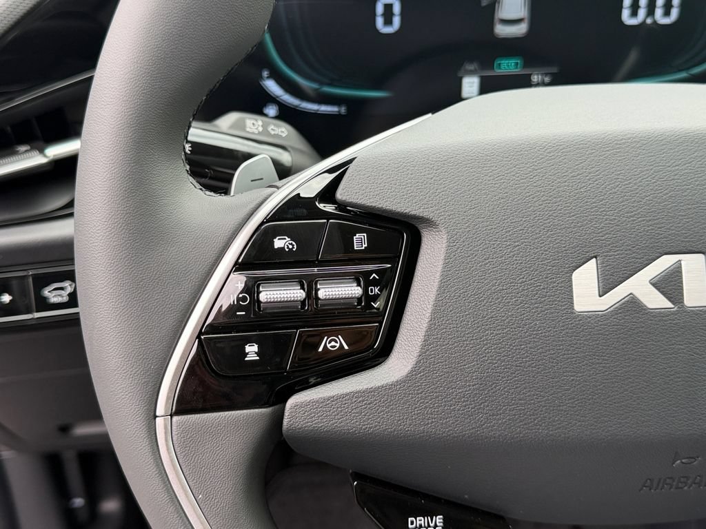 New 2026 Kia Niro EX w/ EX Premium Package FWD image 18