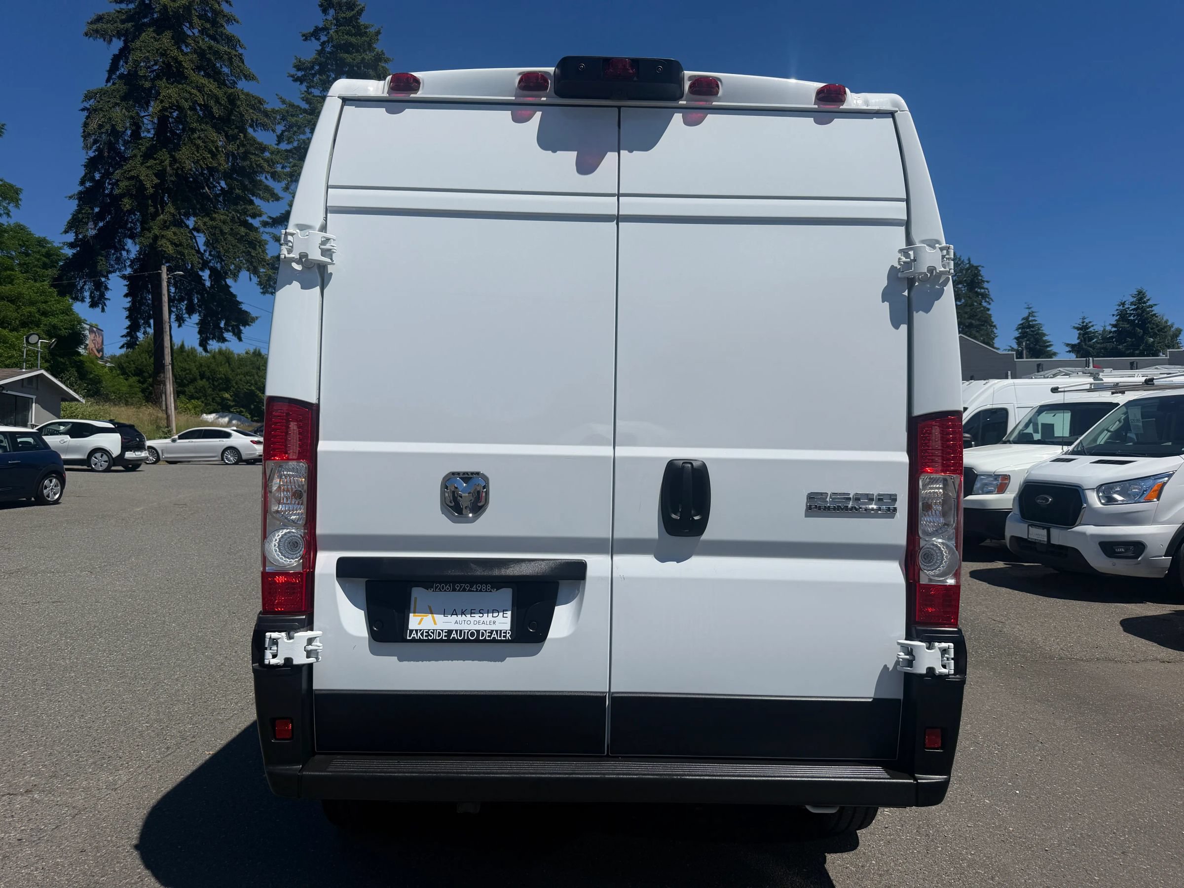 Used 2026 RAM ProMaster 2500 w/ Convenience Group FWD image 7
