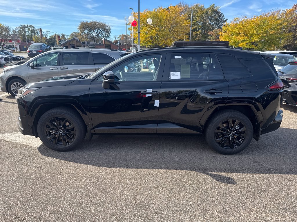 New 2026 Toyota RAV4 SE w/ Convenience Package AWD/4WD image 4