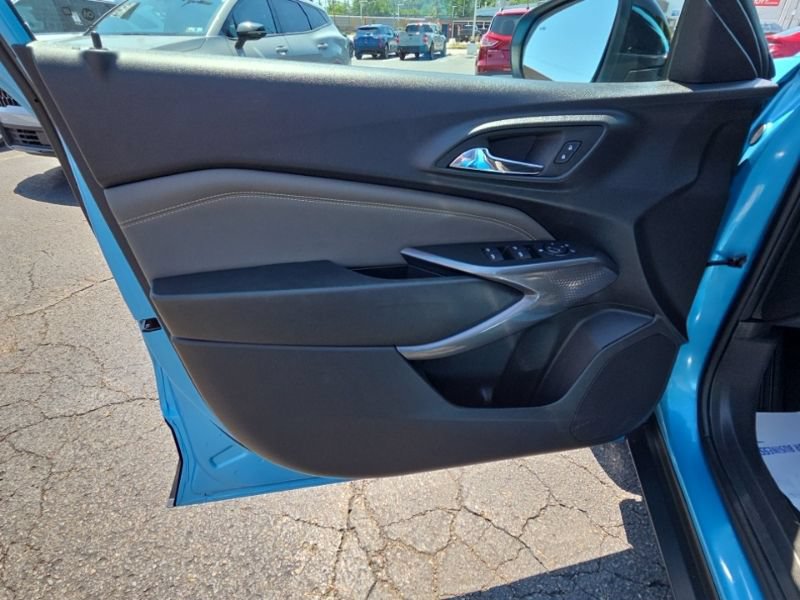 Used 2025 Chevrolet Trax ACTIV w/ Driver Confidence Package FWD image 21