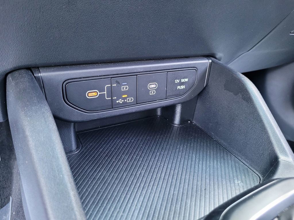 Used 2025 Kia K4 FWD image 20