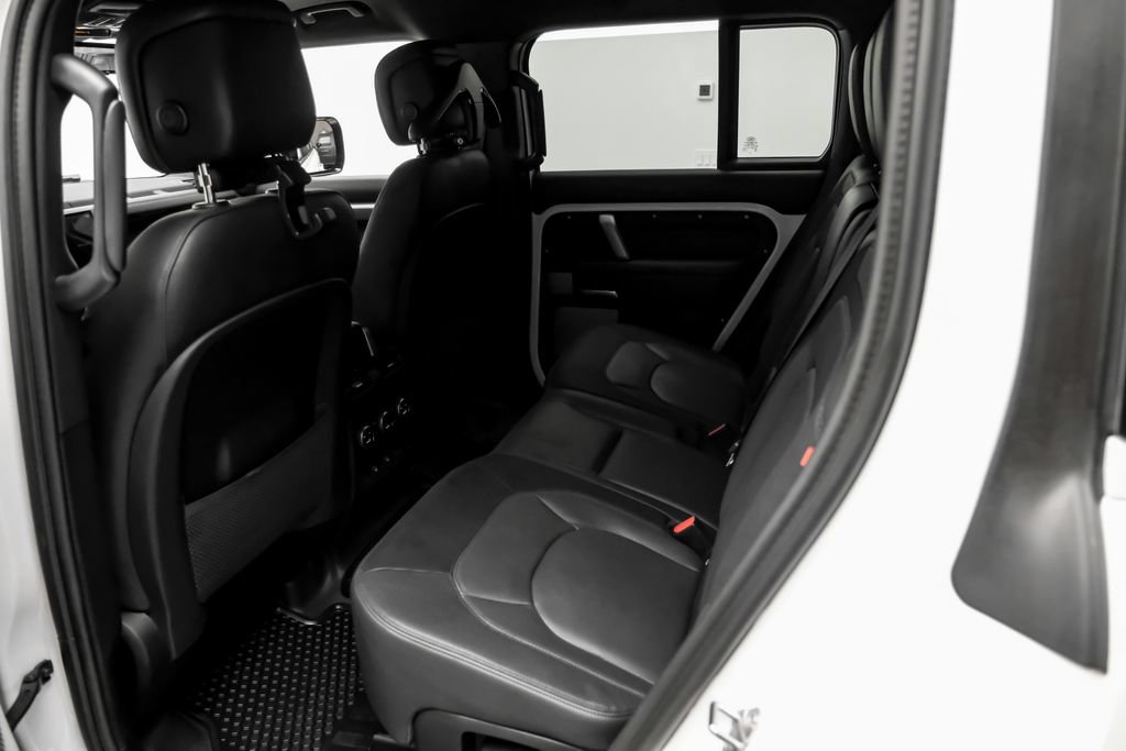 Used 2024 Land Rover Defender 130 Outbound AWD/4WD image 37