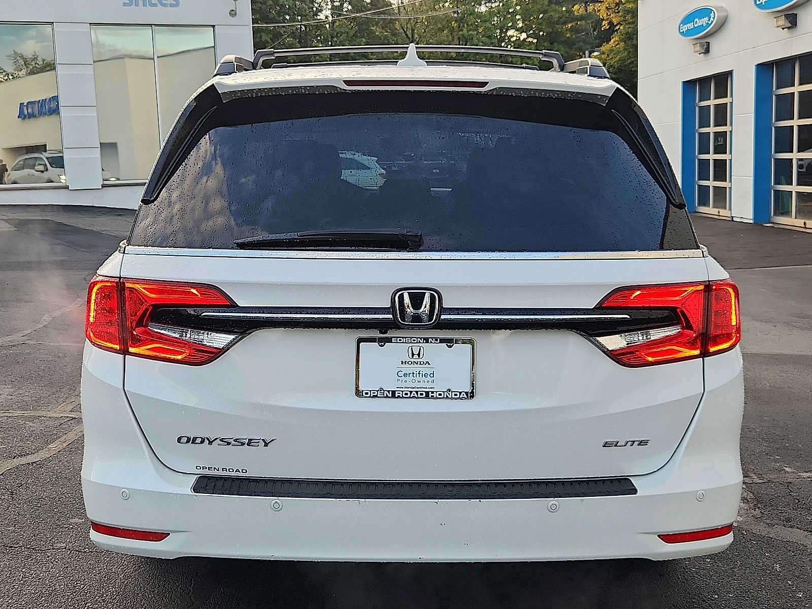 Certified 2023 Honda Odyssey Elite image 5