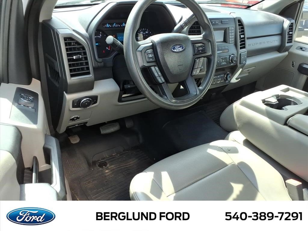 Used 2019 Ford F550 Luxury RWD image 14